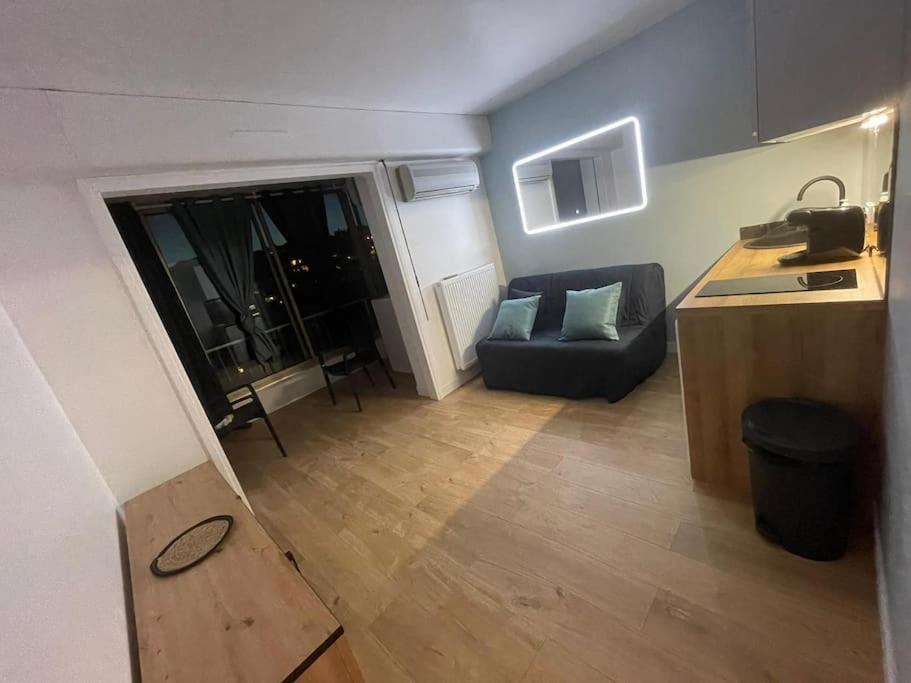 Petit T2 / 4 Couchages Apartment Cannes Exterior photo